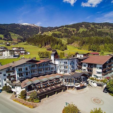 Wohlfühlhotel Schiestl Fügen Exterior foto