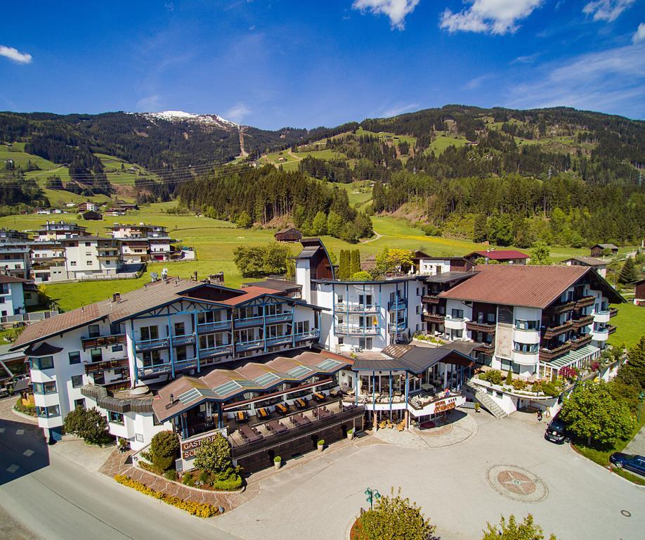 Wohlfühlhotel Schiestl Fügen Exterior foto